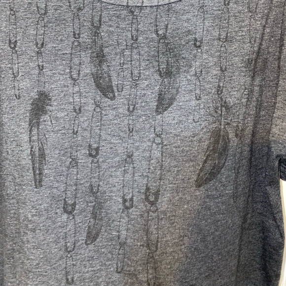 Feather print black top - Picture 2 of 4